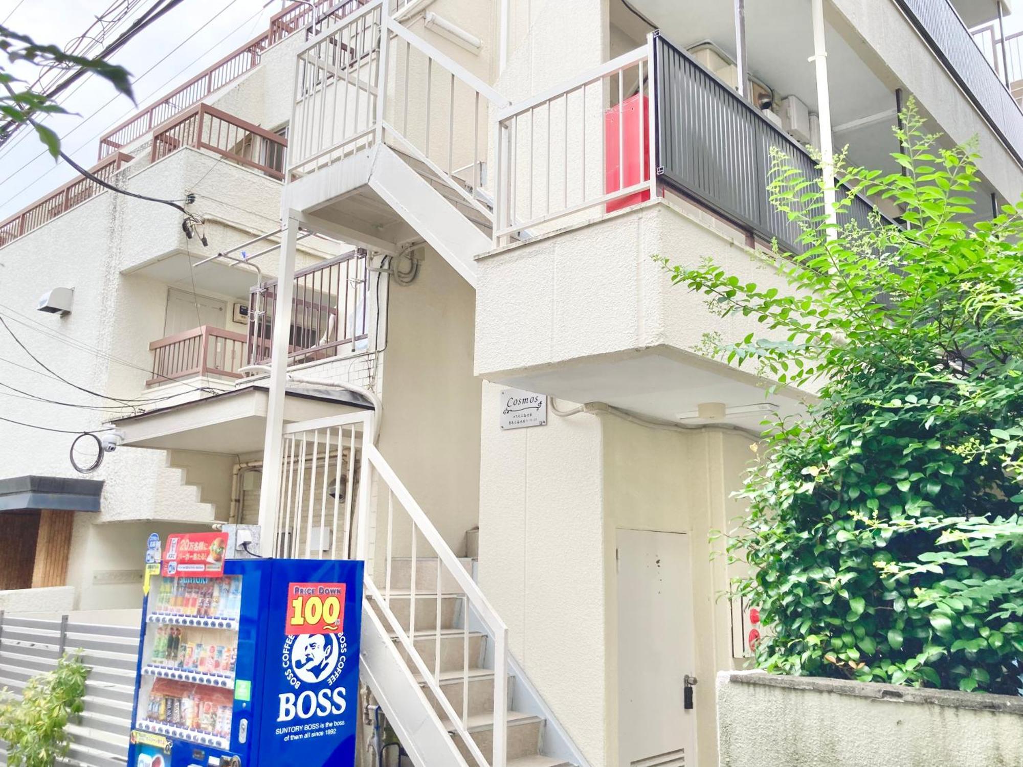 Hotel Kosumosu à Tōkyō Extérieur photo